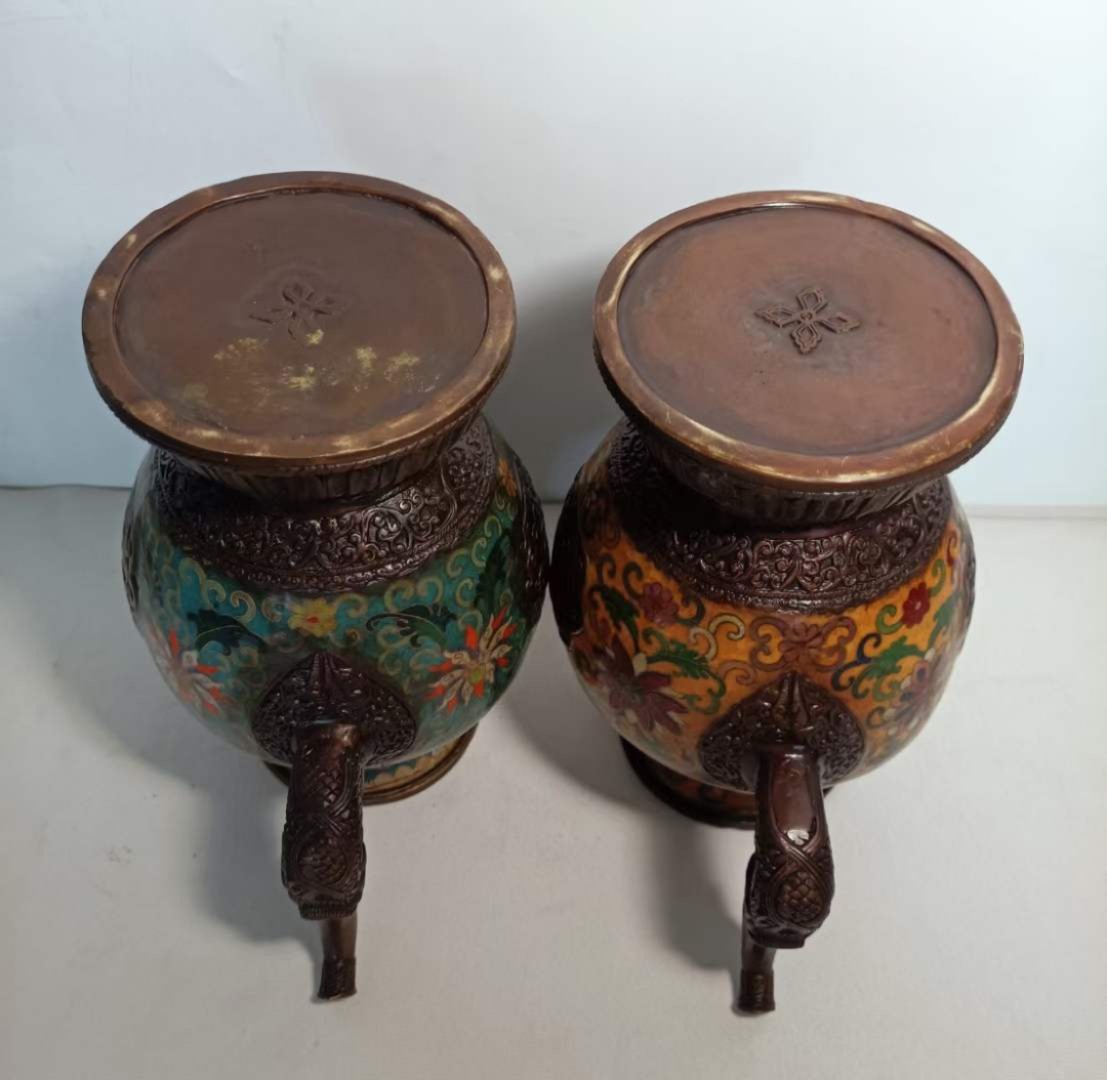 旧藏紫铜景泰蓝大壶，保存完整，品相一流，皮壶老辣，喜欢的联系