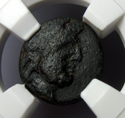 古希腊铜币,皮西迪亚特梅索斯城,宙斯,奔马BC61-39,1德拉克马，约14.8mm,3.6g,自打标签盒子R0720jx - 古希腊铜币,皮西迪亚特梅索斯城,宙斯,奔马BC61-39,1德拉克马，约14.8mm,3.6g,自打标签盒子R0720jx