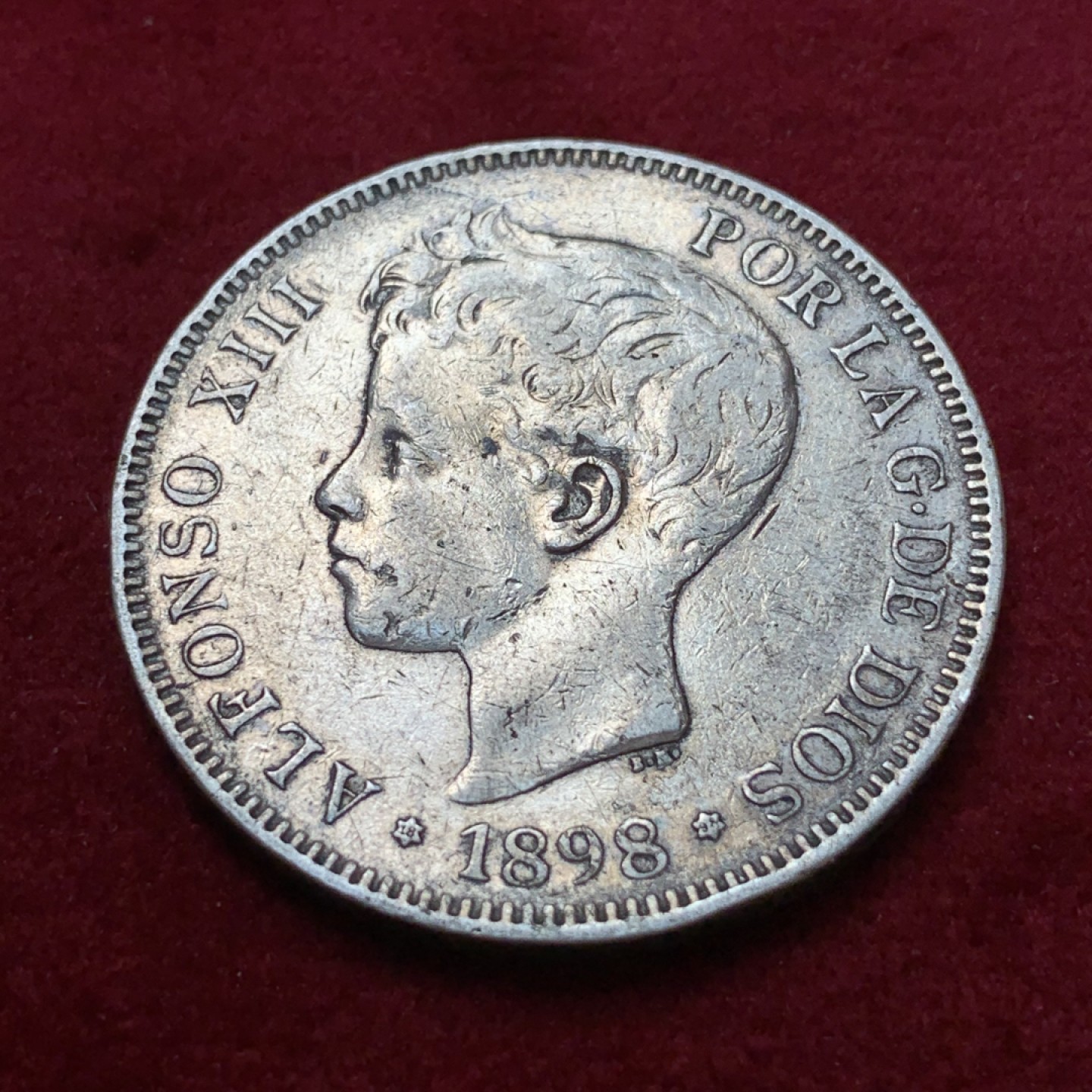 《竞宝斋》第80场-本周日，周一 2场连拍（全场不限金额包邮） 西班牙1898年 小孩版 5比塞塔 银币