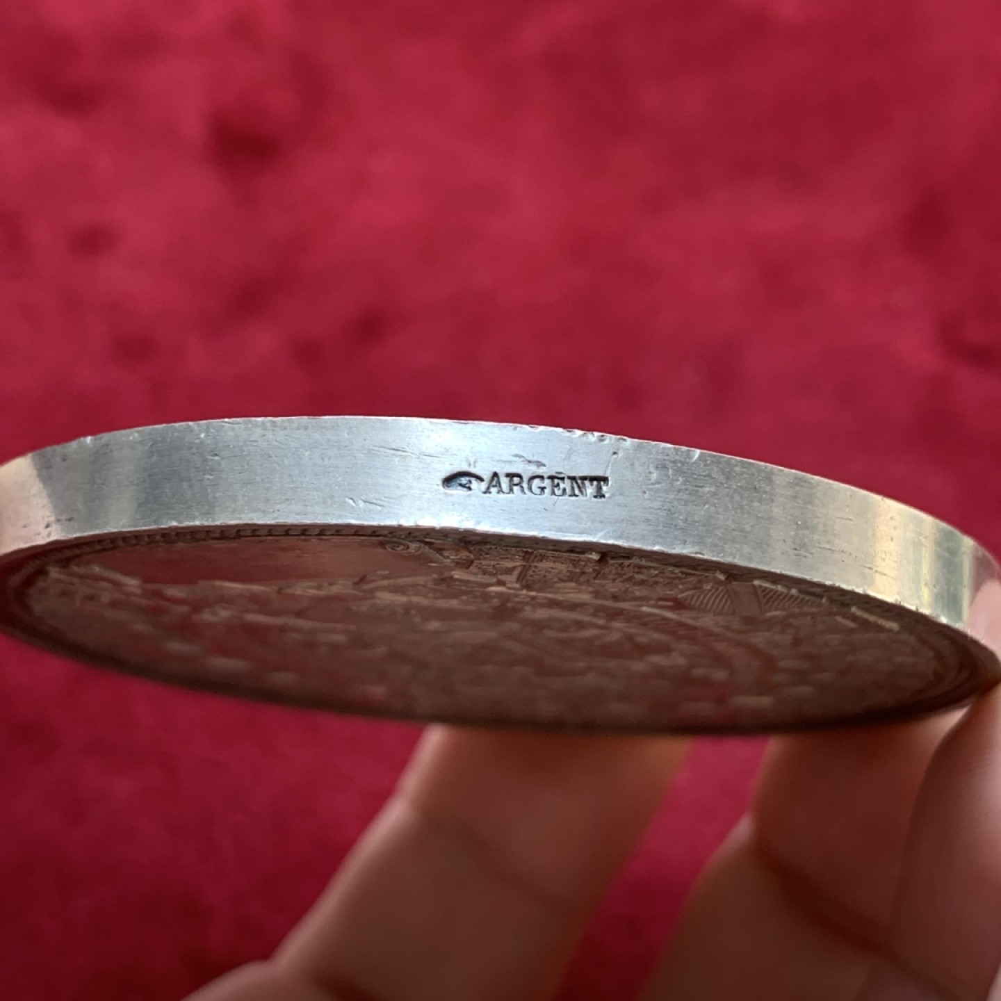 《竞宝斋》第80场-本周日，周一 2场连拍（全场不限金额包邮） 法国1855年原盒拿破仑三世巴黎博览会大银章 原盒零件完好 非常难得