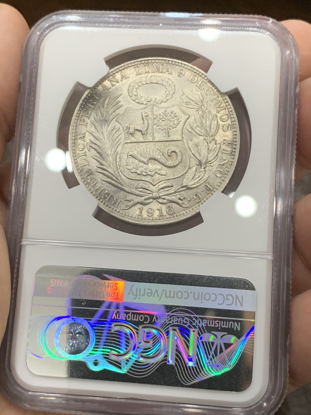 《竞宝斋》第80场-本周日，周一 2场连拍（全场不限金额包邮） NGC-MS63 秘鲁1916年 自由女神坐人 1索尔大银币 南美大热品种 高分少见