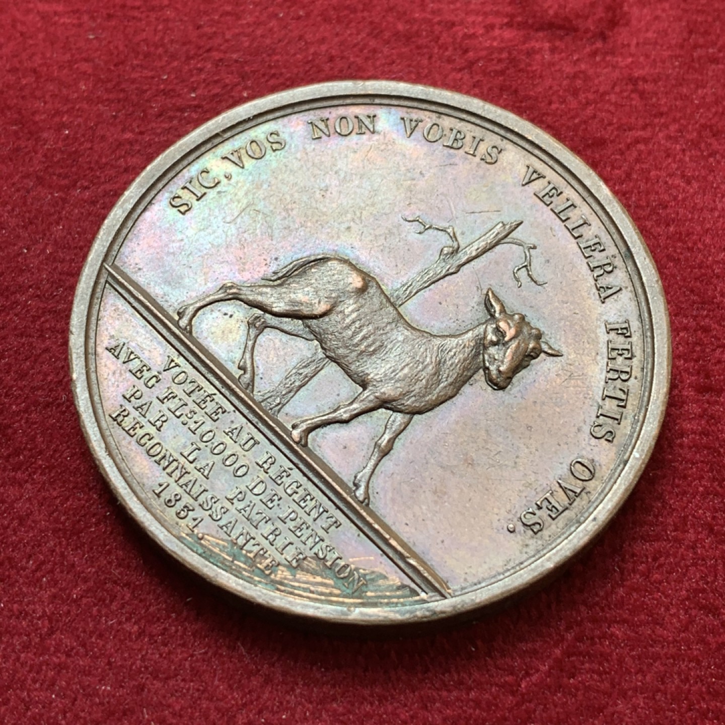 《竞宝斋》第80场-本周日，周一 2场连拍（全场不限金额包邮） 1851年 梵蒂冈铜章 耶稣牧羊图案，底部有一定擦伤，及其少见