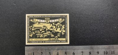 综合藏品场.喜欢出价就得！无套路无托.诚信惠友交友！自动快拍. 德国纸钞一枚.直径5.5*4厘米.品相品9.5品