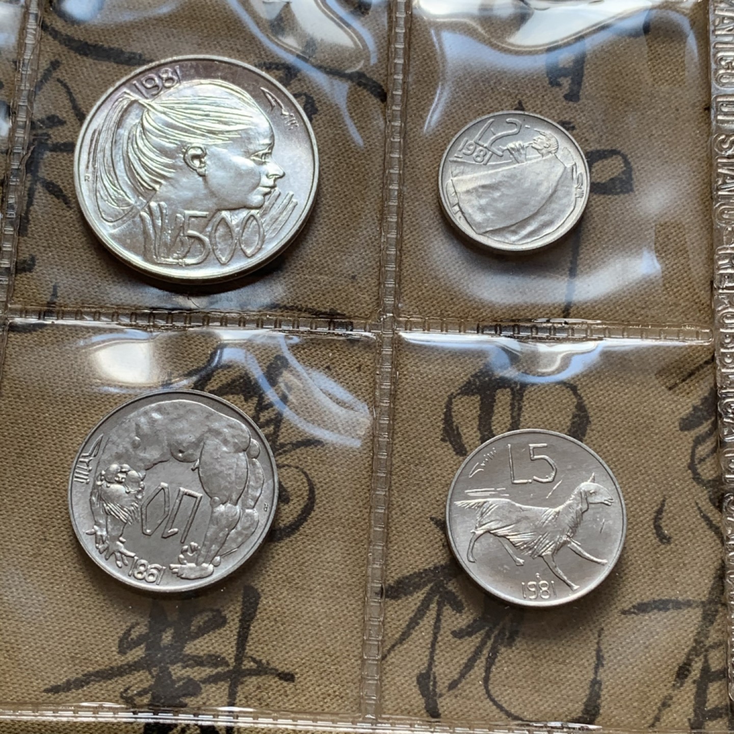 《竞宝斋》第80场-本周日，周一 2场连拍（全场不限金额包邮） 原盒证书 圣马力诺 1981年 九枚封装 最大枚女神头500里拉是银币 