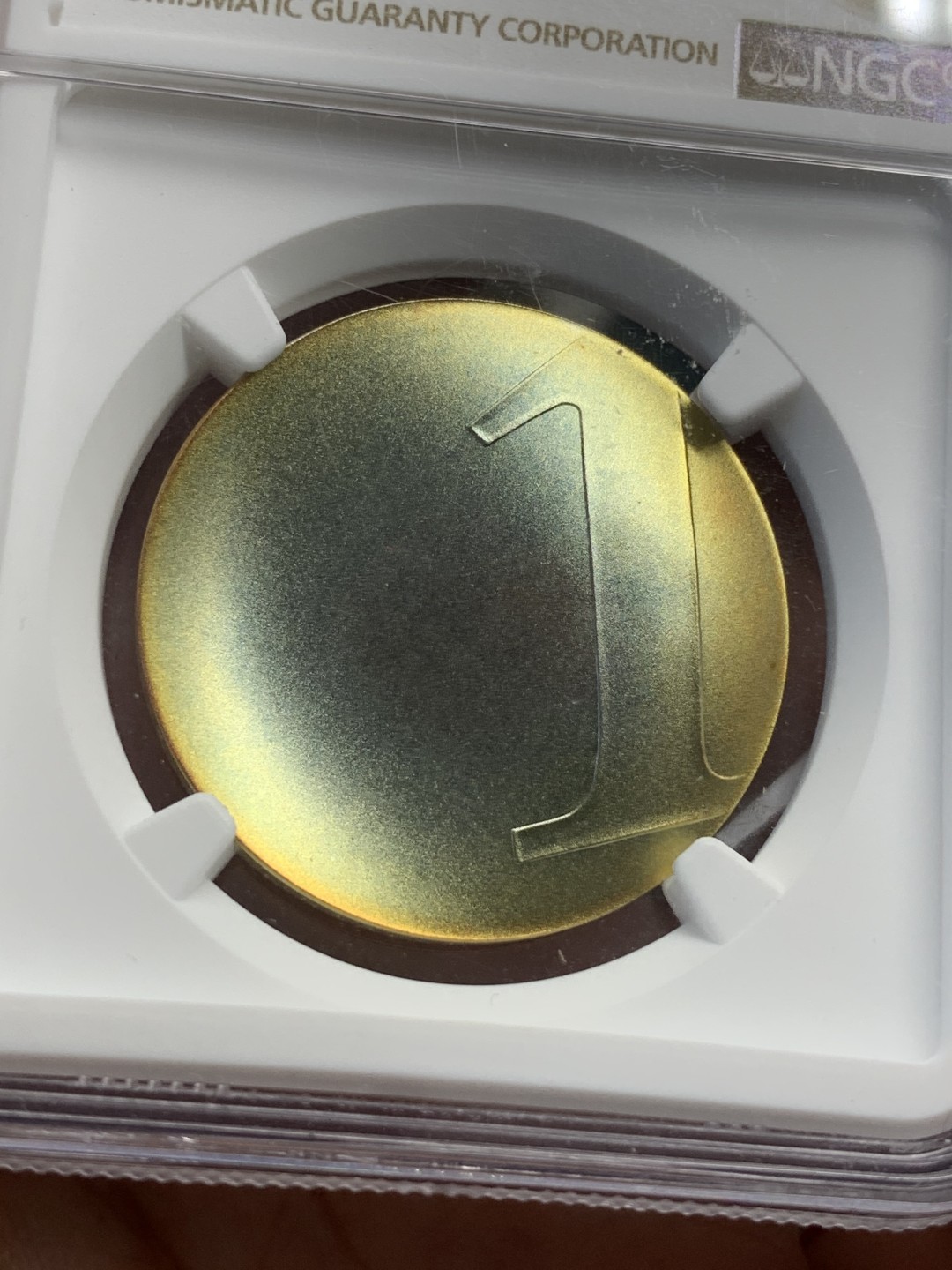 《竞宝斋》第80场-本周日，周一 2场连拍（全场不限金额包邮） NGC-69 MATTE 法国2001年最后的法郎 五彩加厚盒子