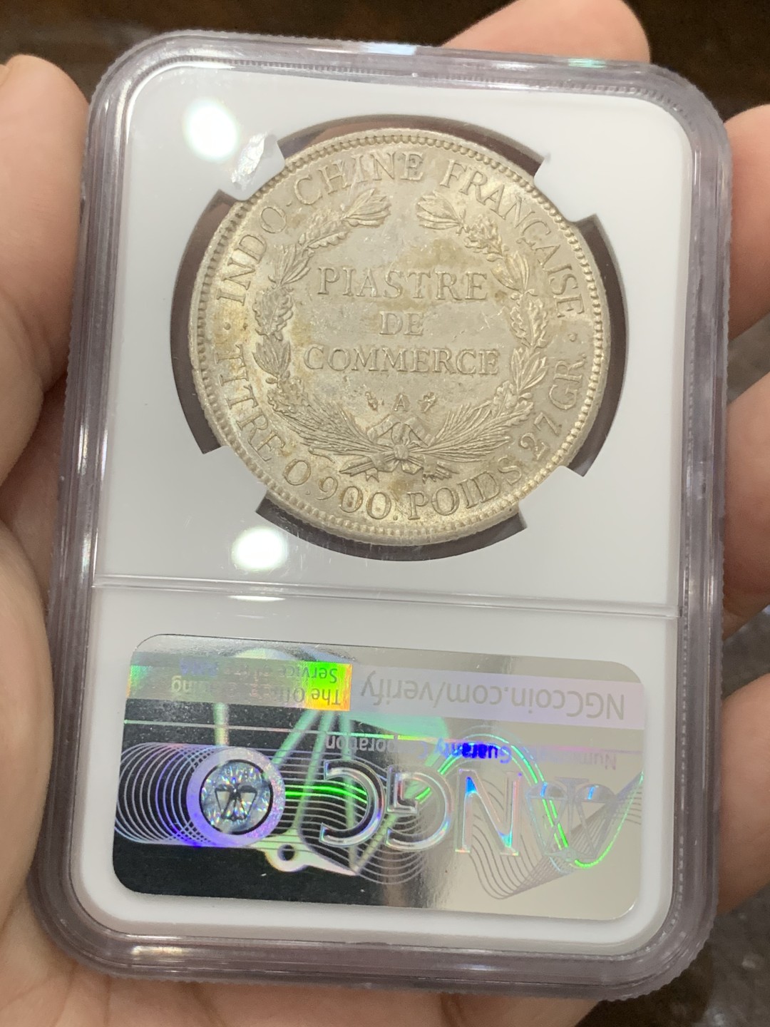 《竞宝斋》第80场-本周日，周一 2场连拍（全场不限金额包邮） 法属 印支 NGC UNC 1903年A版 坐人 1皮阿斯特 大银币 鼻子可见 转光一流 可博分