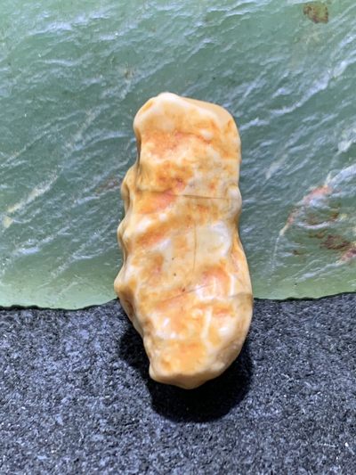 放福利，天然精品高玉化沙漠漆原石一颗！ - 放福利，天然精品高玉化沙漠漆原石一颗！