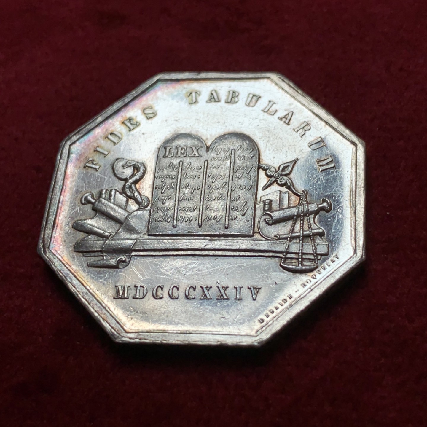 《竞宝斋》第80场-本周日，周一 2场连拍（全场不限金额包邮） 法国1824年法国瓦兹公证处八角银章，14克30mm蜜蜂AR边铭