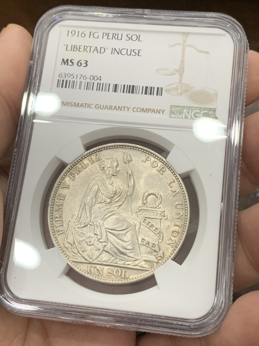 《竞宝斋》第80场-本周日，周一 2场连拍（全场不限金额包邮） NGC-MS63 秘鲁1916年 自由女神坐人 1索尔大银币 南美大热品种 高分少见