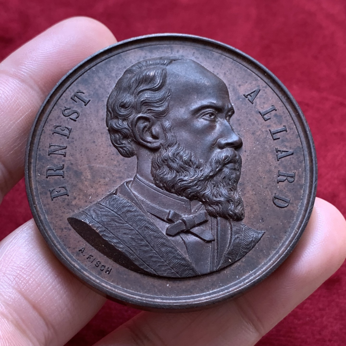 《竞宝斋》第80场-本周日，周一 2场连拍（全场不限金额包邮） 19世纪中期比利时恩斯特铜章，直径55mm，重量80.3g，品相非常好，底板干净，发丝清晰。