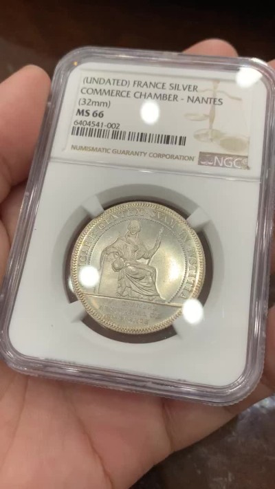 《竞宝斋》第80场-本周日，周一 2场连拍（全场不限金额包邮） NGC-MS66 法国十九世纪 南特大帆船 JETON银币 顶级品相