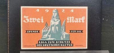 综合藏品场.喜欢出价就得！无套路无托.诚信惠友交友！自动快拍. 德国纸钞一枚.直径12.5*8厘米.品相8品