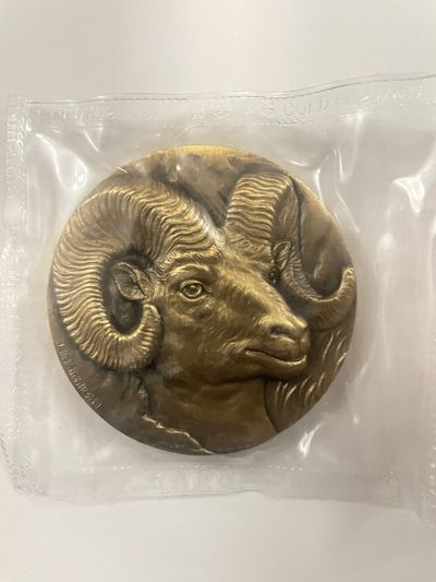 第三期大甩卖开启中 喜欢的可以下手 - 上海造币厂领头羊纪念章直径60带证书