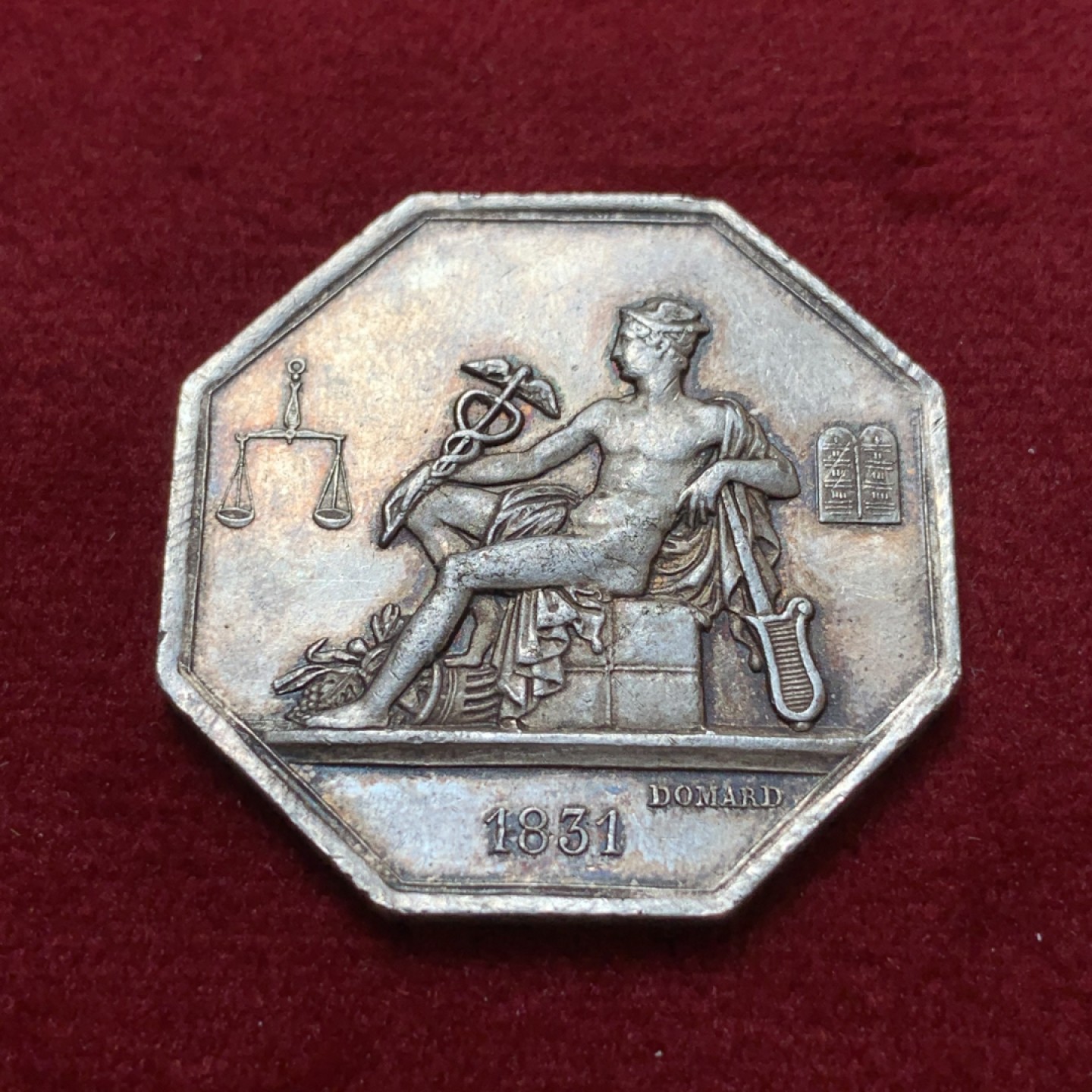 《竞宝斋》第80场-本周日，周一 2场连拍（全场不限金额包邮） 法国1831年墨丘利商业之神八角银章，16克32mm丰饶角AR边铭