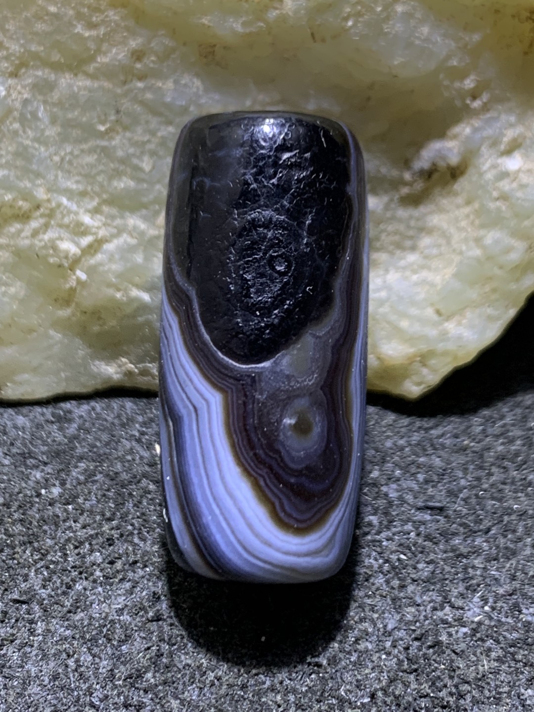 精美风化纹药师玛瑙直桶，桶珠一个！