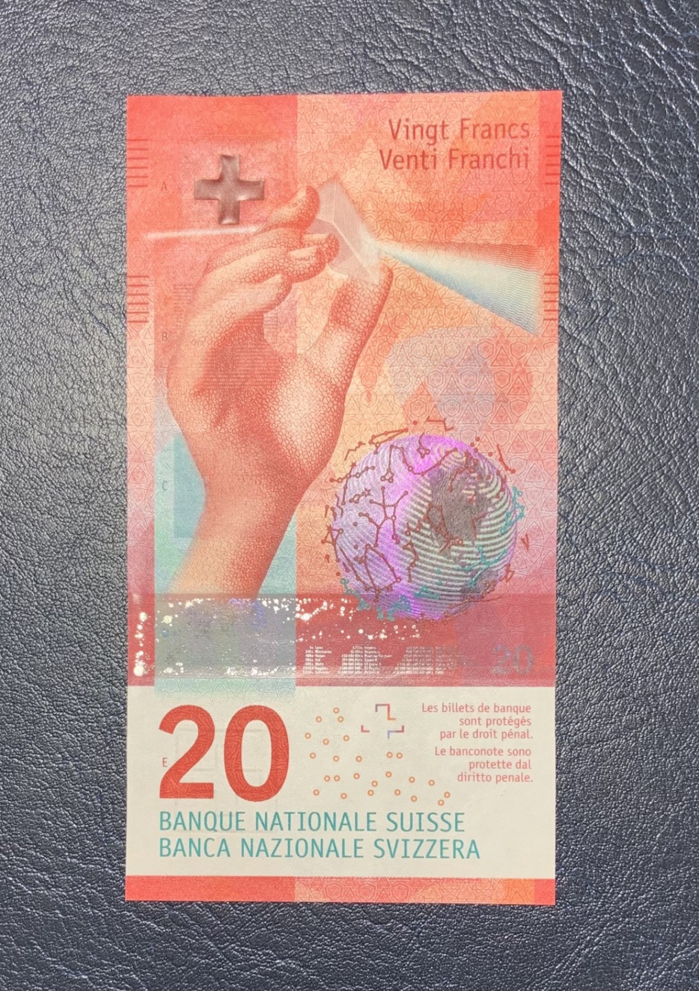 收藏联盟Quantum Auction 第182期拍卖 瑞士2015年20法郎 品相全新UNC A冠 尾号196