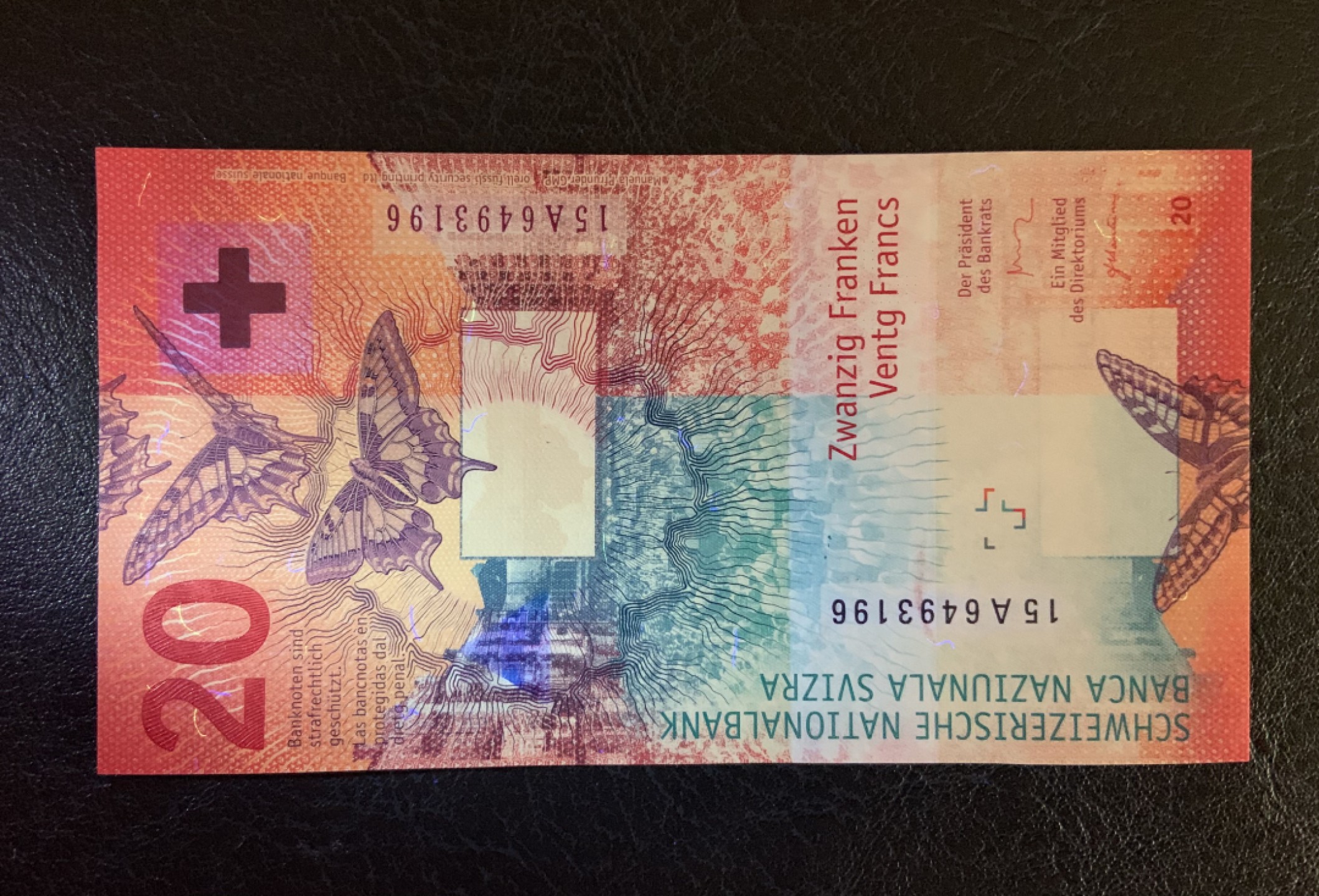 收藏联盟Quantum Auction 第182期拍卖 瑞士2015年20法郎 品相全新UNC A冠 尾号196