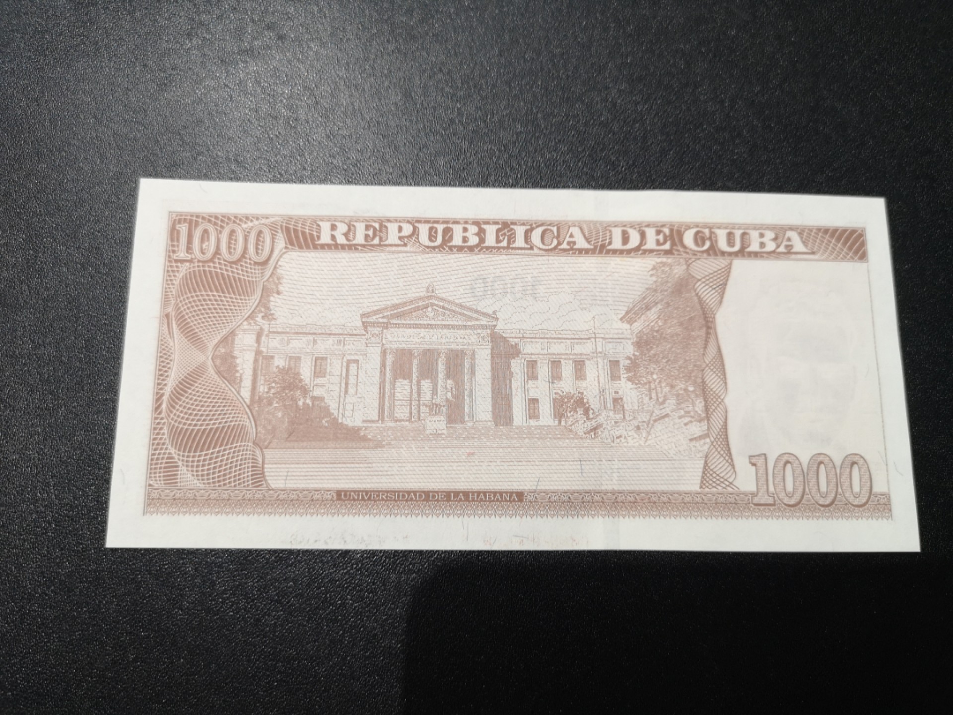 《外钞收藏家》第一百九十三期 古巴2021年1000比索unc 