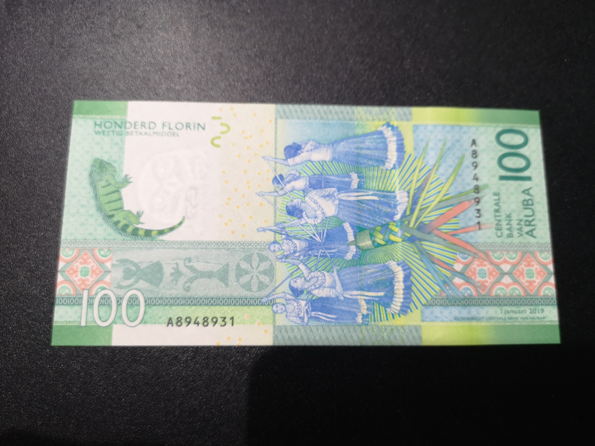《外钞收藏家》第一百九十三期 阿鲁巴100 弗罗林 unc