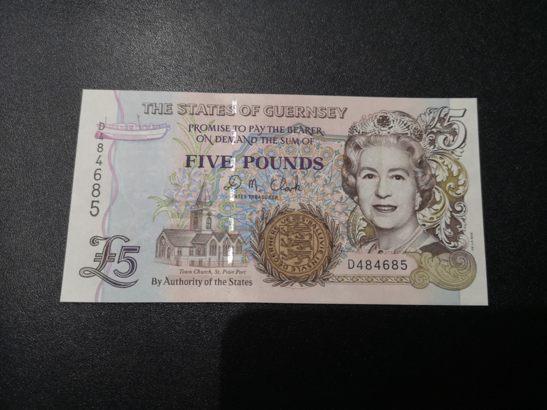 《外钞收藏家》第一百九十三期 根西岛1994-2008年5镑 unc 