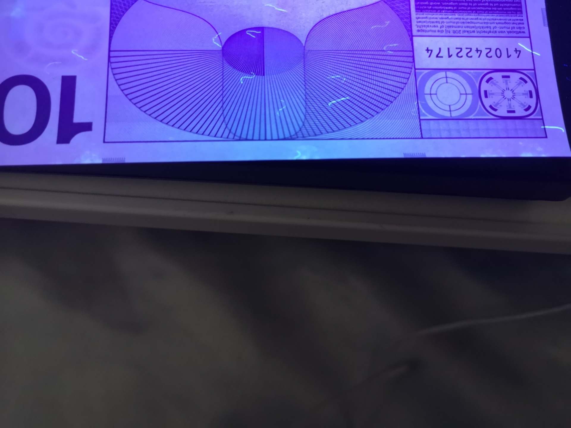 《外钞收藏家》第一百九十三期 1968年荷兰人像版10盾 全新UNC