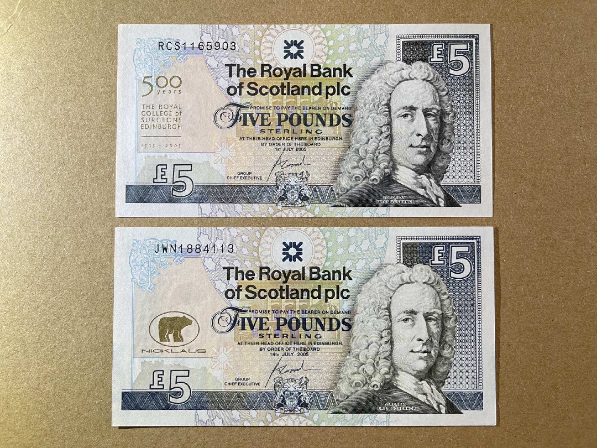 《张总收藏》67期——外币精品 苏格兰5镑2张 UNC 2005年2个版本纪念钞 皇家银行