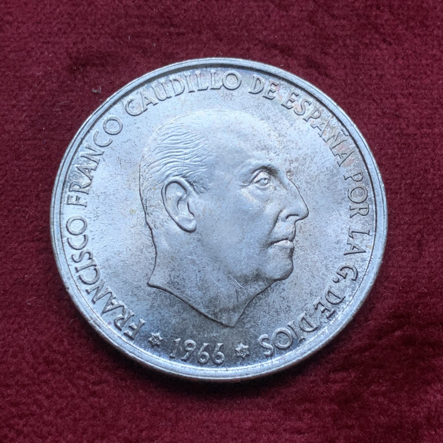 《竞宝斋》第82场-本周日，周一，周四3场拍卖（全场不限金额包邮） 西班牙 1966年 佛朗哥 100比塞塔 大银币 BU状态 带彩