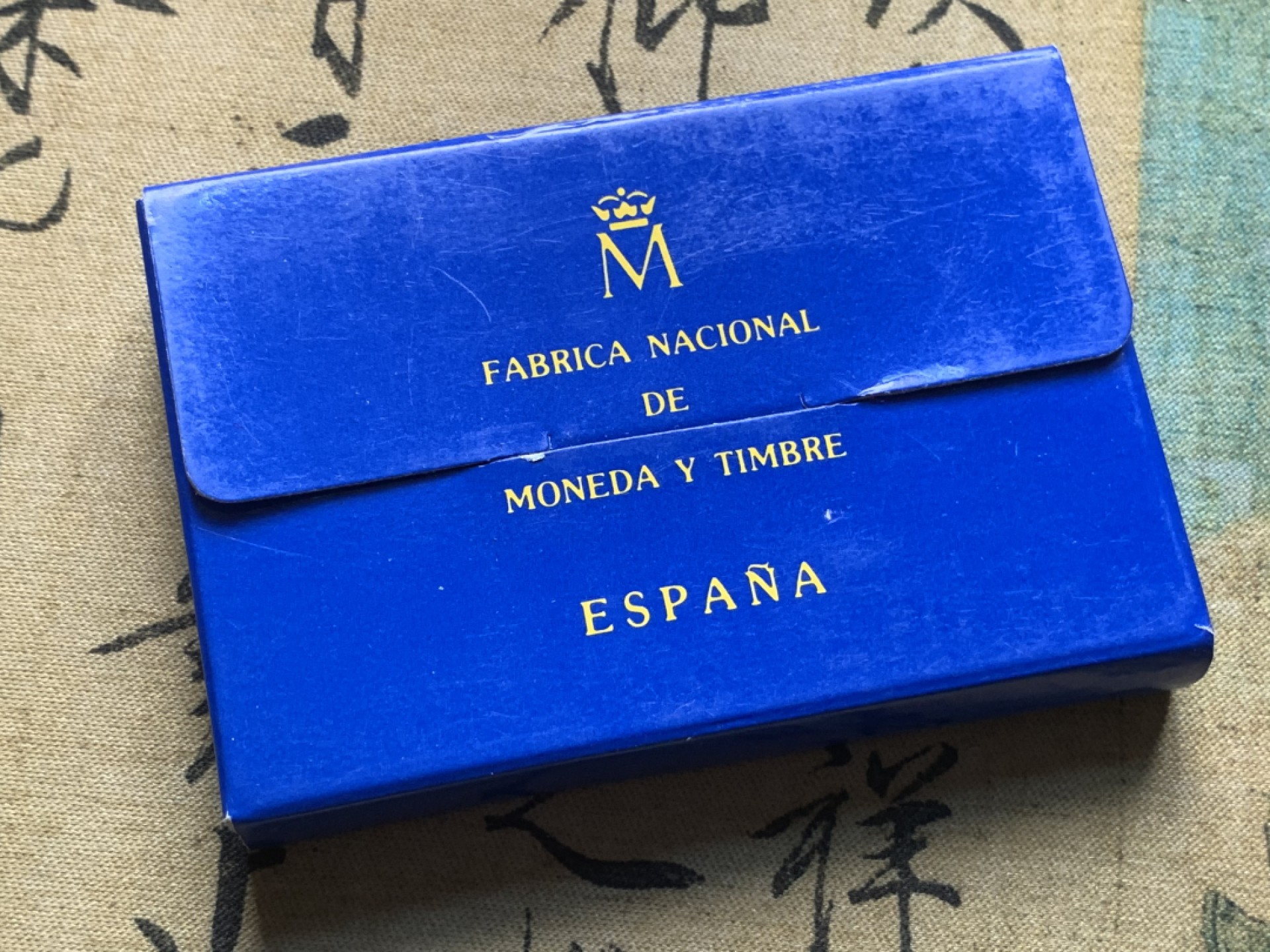 《竞宝斋》第82场-本周日，周一，周四3场拍卖（全场不限金额包邮） 原盒证书 西班牙1989年 骑牛1ECU精制银币 6.22克