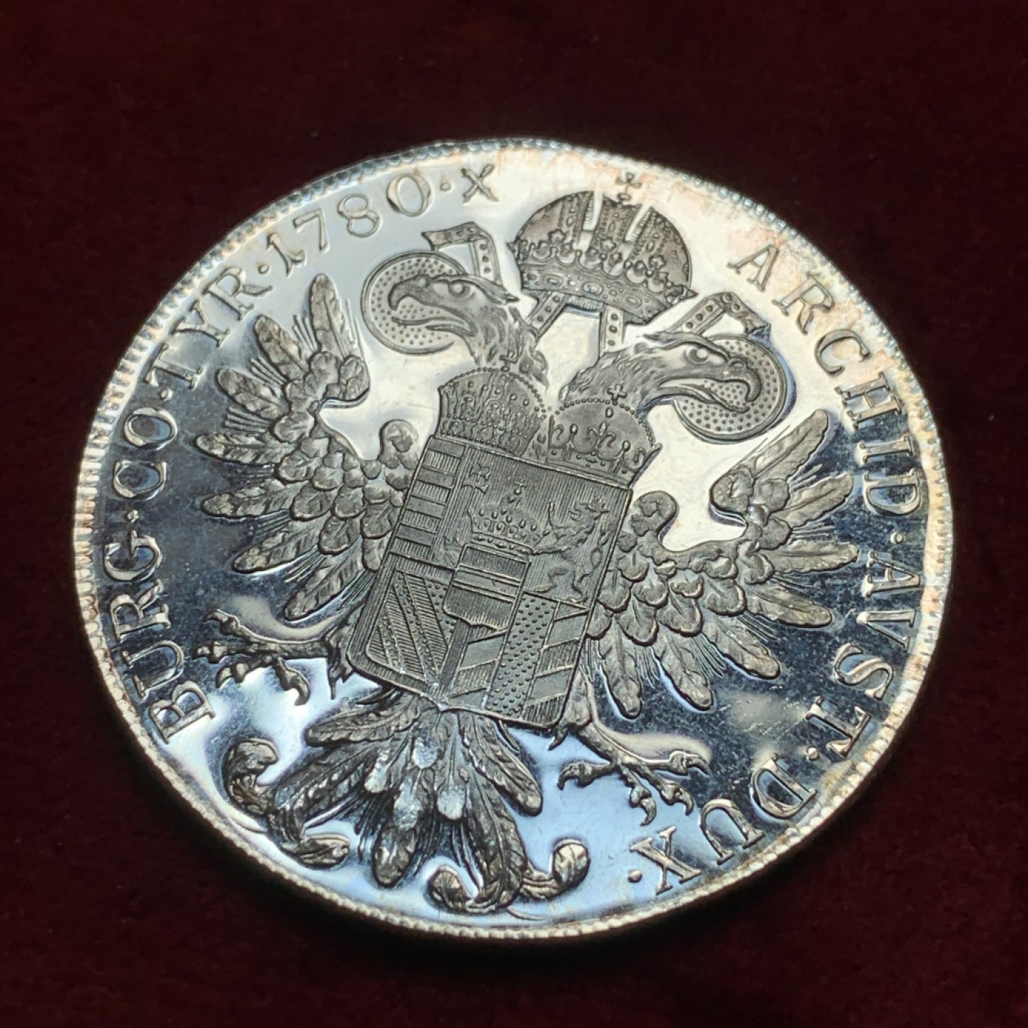 《竞宝斋》第82场-本周日，周一，周四3场拍卖（全场不限金额包邮） 奥匈 1780年 大奶妈 精制大银币 镜面效果