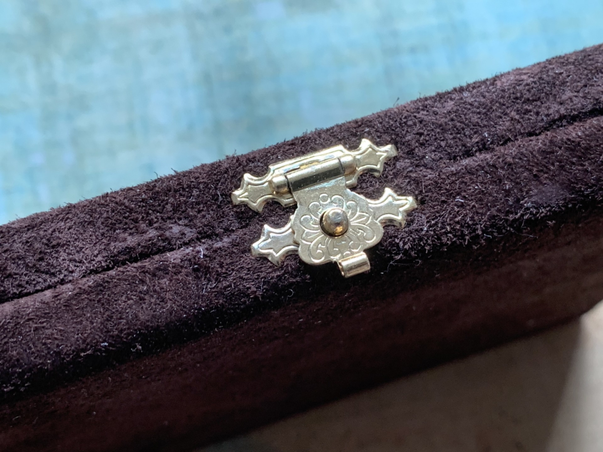 《竞宝斋》第82场-本周日，周一，周四3场拍卖（全场不限金额包邮） 原盒证书 圣马力诺1987年 萨格勒布运动会 500和1000里拉银币一对