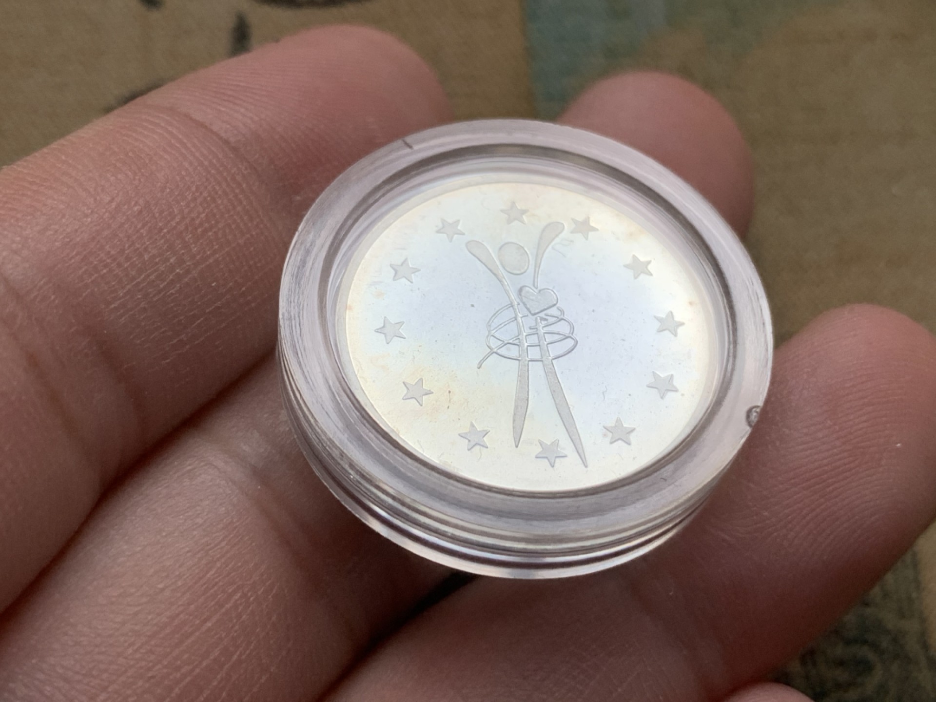 《竞宝斋》第82场-本周日，周一，周四3场拍卖（全场不限金额包邮） 木盒 西班牙 1989年 纪念ECU 试铸样币 无面值 6.72克