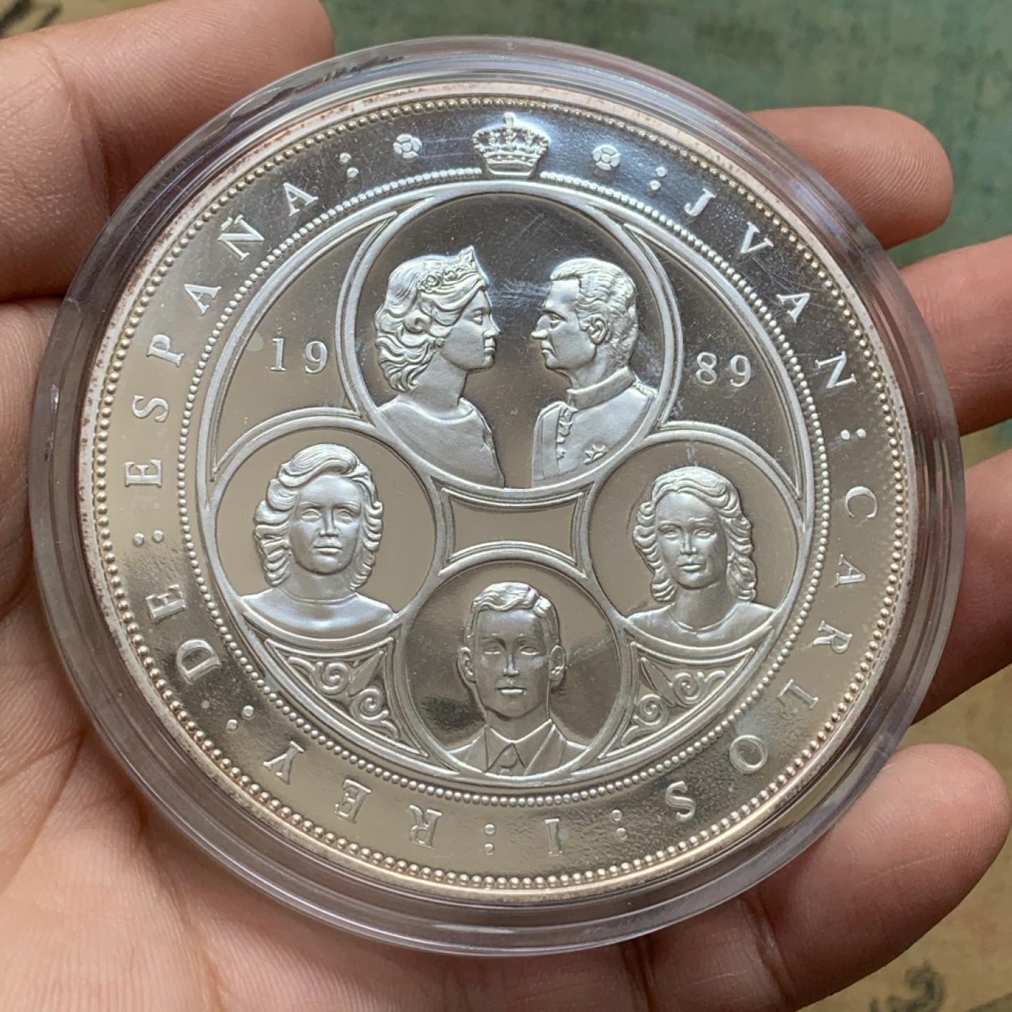 《竞宝斋》第82场-本周日，周一，周四3场拍卖（全场不限金额包邮） 原盒证书 西班牙1989年 五百周年纪念 10000比塞塔大银币 168.75克 925银