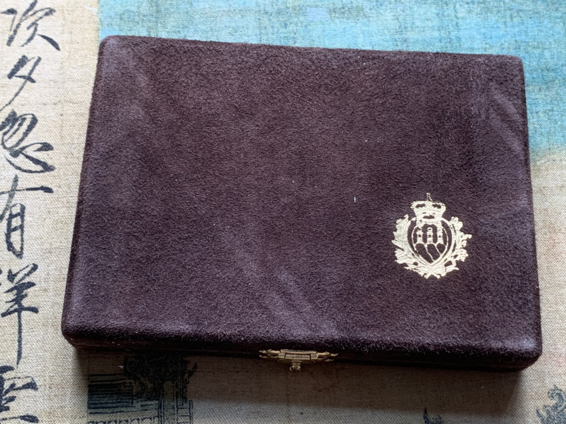 《竞宝斋》第82场-本周日，周一，周四3场拍卖（全场不限金额包邮） 原盒证书 圣马力诺 1988年 冬奥会 500和1000里拉银币一对