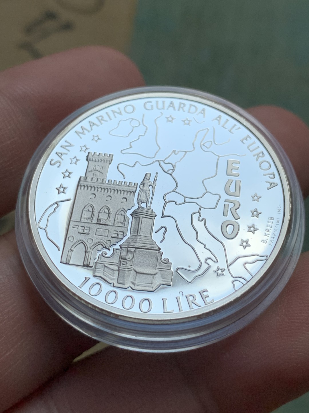 《竞宝斋》第82场-本周日，周一，周四3场拍卖（全场不限金额包邮） 原盒证书 圣马力诺1996年 纪念欧洲 10000里拉 精制大银币 22克