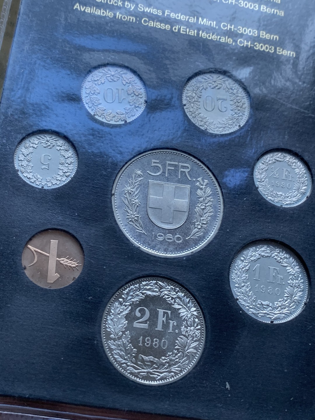 《竞宝斋》第82场-本周日，周一，周四3场拍卖（全场不限金额包邮） 封装 瑞士 1980年不同面值8枚套 精制套币