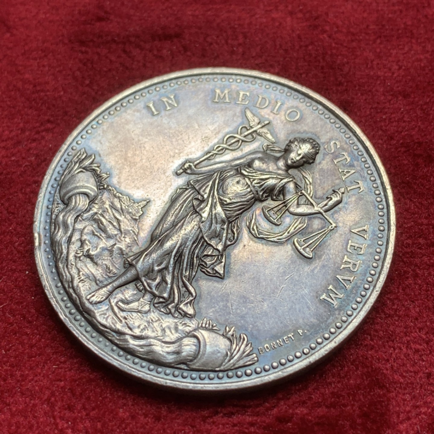 《竞宝斋》第82场-本周日，周一，周四3场拍卖（全场不限金额包邮） 法国 1866年 公平女神 JETON银质代币 淡紫色彩