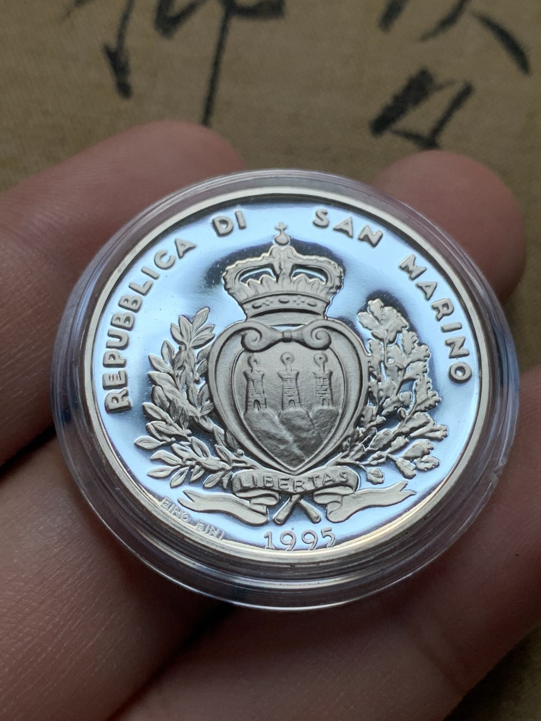 《竞宝斋》第82场-本周日，周一，周四3场拍卖（全场不限金额包邮） 原盒证书 圣马力诺1995年 奥运 1000里拉 精制银币