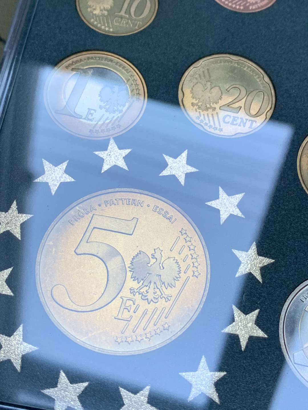 《竞宝斋》第82场-本周日，周一，周四3场拍卖（全场不限金额包邮） 卡装 波兰2004年 ESSAI厂试铸 九枚套1分到5欧元 套币