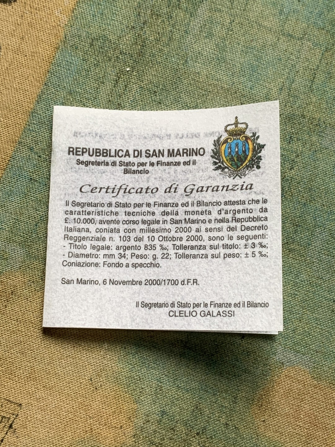 《竞宝斋》第82场-本周日，周一，周四3场拍卖（全场不限金额包邮） 原盒证书 圣马力诺2000年 耶稣降生2000周年纪念 10000里拉 精制大银币PROOF 非常少见