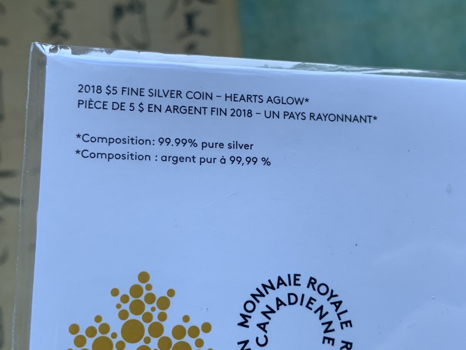 《竞宝斋》第82场-本周日，周一，周四3场拍卖（全场不限金额包邮） 礼品装 加拿大2018年 大红枫叶彩色银币 8克 999纯银