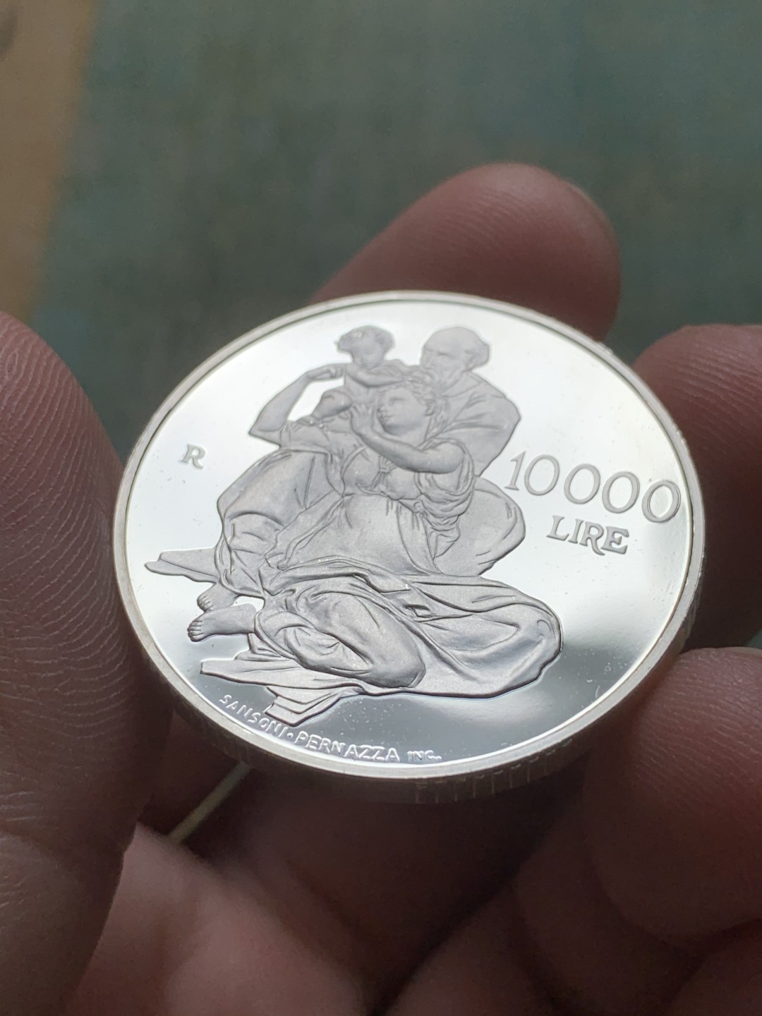 《竞宝斋》第82场-本周日，周一，周四3场拍卖（全场不限金额包邮） 原盒证书 圣马力诺2000年 耶稣降生2000周年纪念 10000里拉 精制大银币PROOF 非常少见