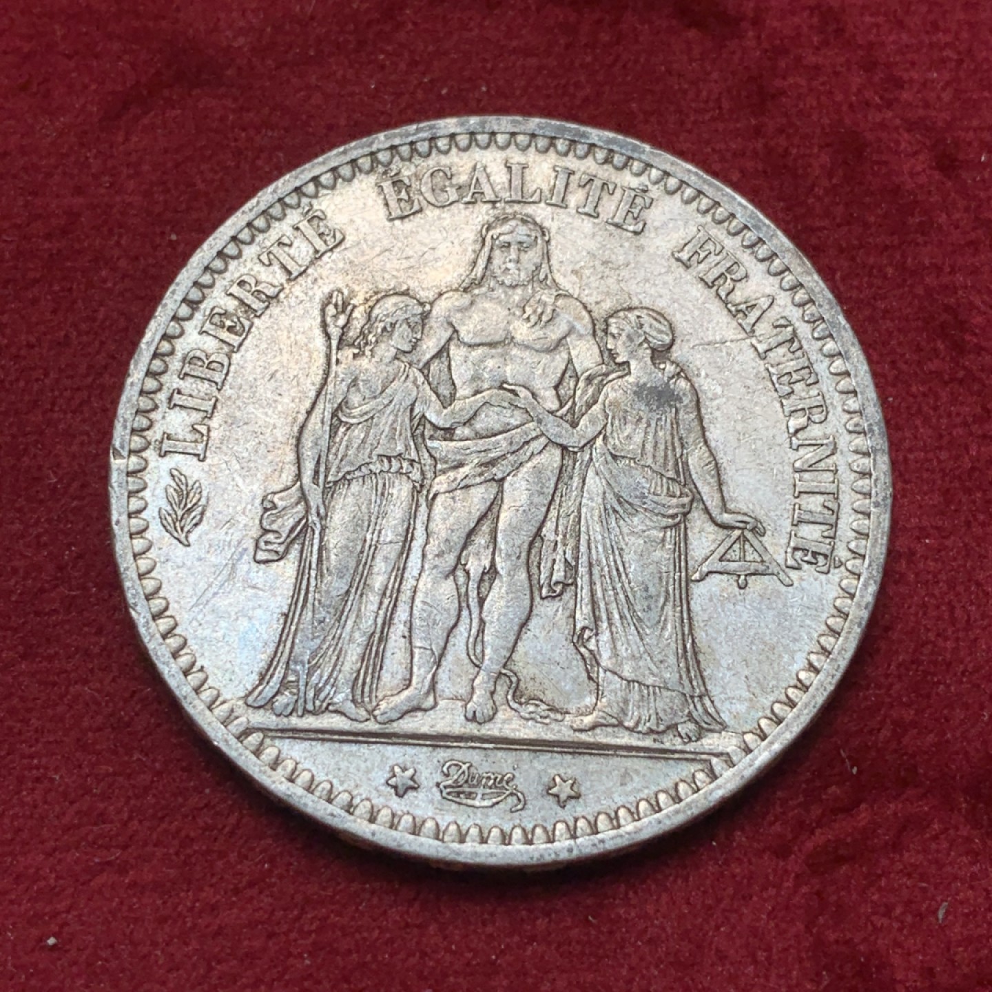 《竞宝斋》第82场-本周日，周一，周四3场拍卖（全场不限金额包邮） 法国 1873-A年大力神 5法郎 大银币 老包浆 非常舒服