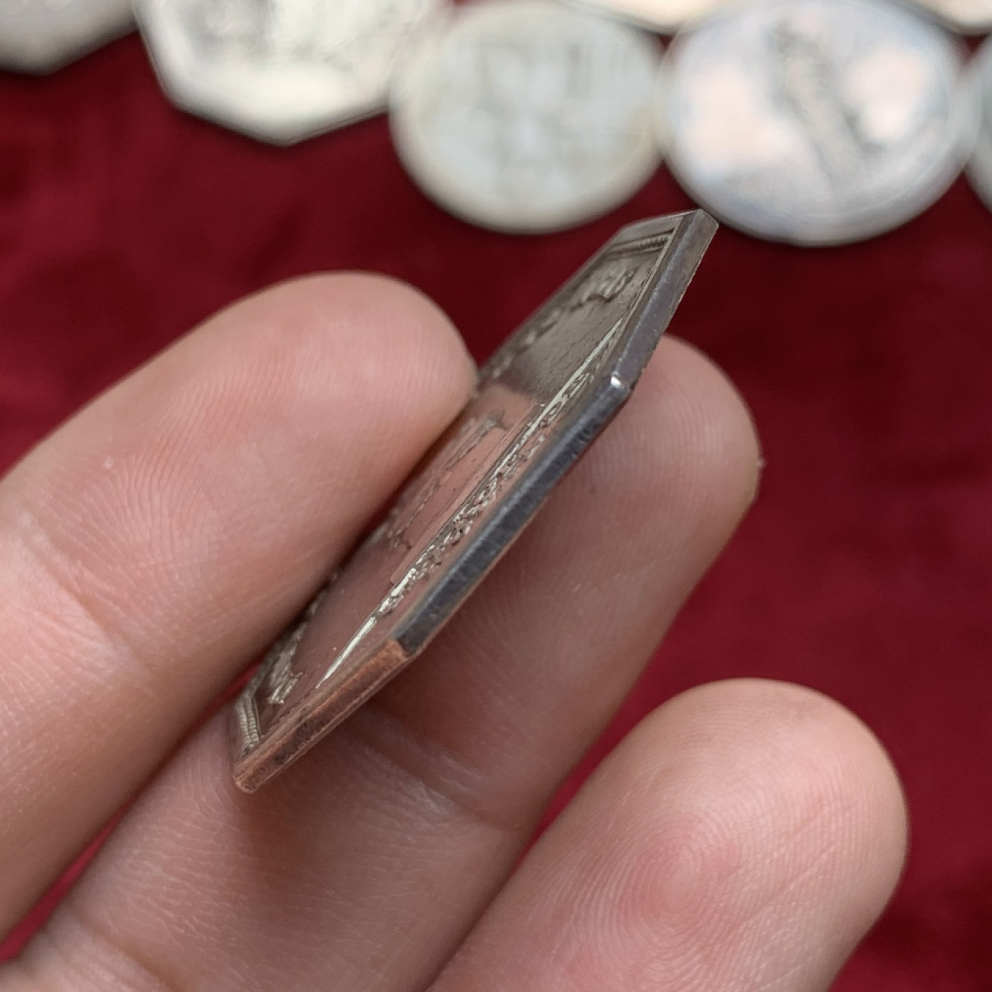 《竞宝斋》第82场-本周日，周一，周四3场拍卖（全场不限金额包邮） 法国 1759-1791年 鲁昂神职人员和教堂 JETON银质八角