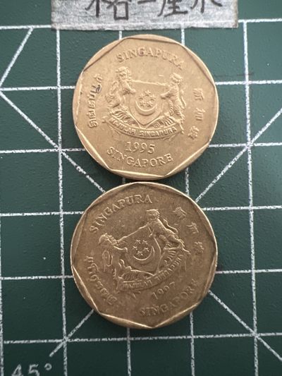 泡泡堂第四十七期  世界硬币纸币邮票专场（无押金，无佣金，捡漏，全场20包邮，偏远地区除外） - 新加坡一元两种