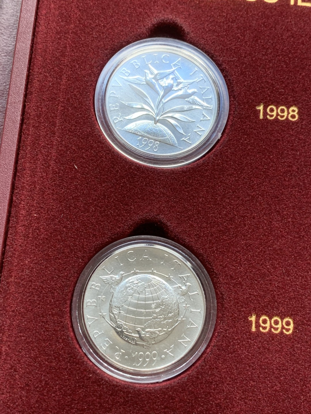 《竞宝斋》第82场-本周日，周一，周四3场拍卖（全场不限金额包邮） 盒证书 意大利1998-2000年 千禧年六枚装 2000/5000/10000里拉 银币 完美品