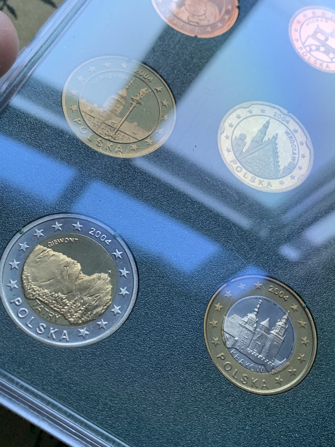 《竞宝斋》第82场-本周日，周一，周四3场拍卖（全场不限金额包邮） 卡装 波兰2004年 ESSAI厂试铸 八枚套1分到2欧元 套币