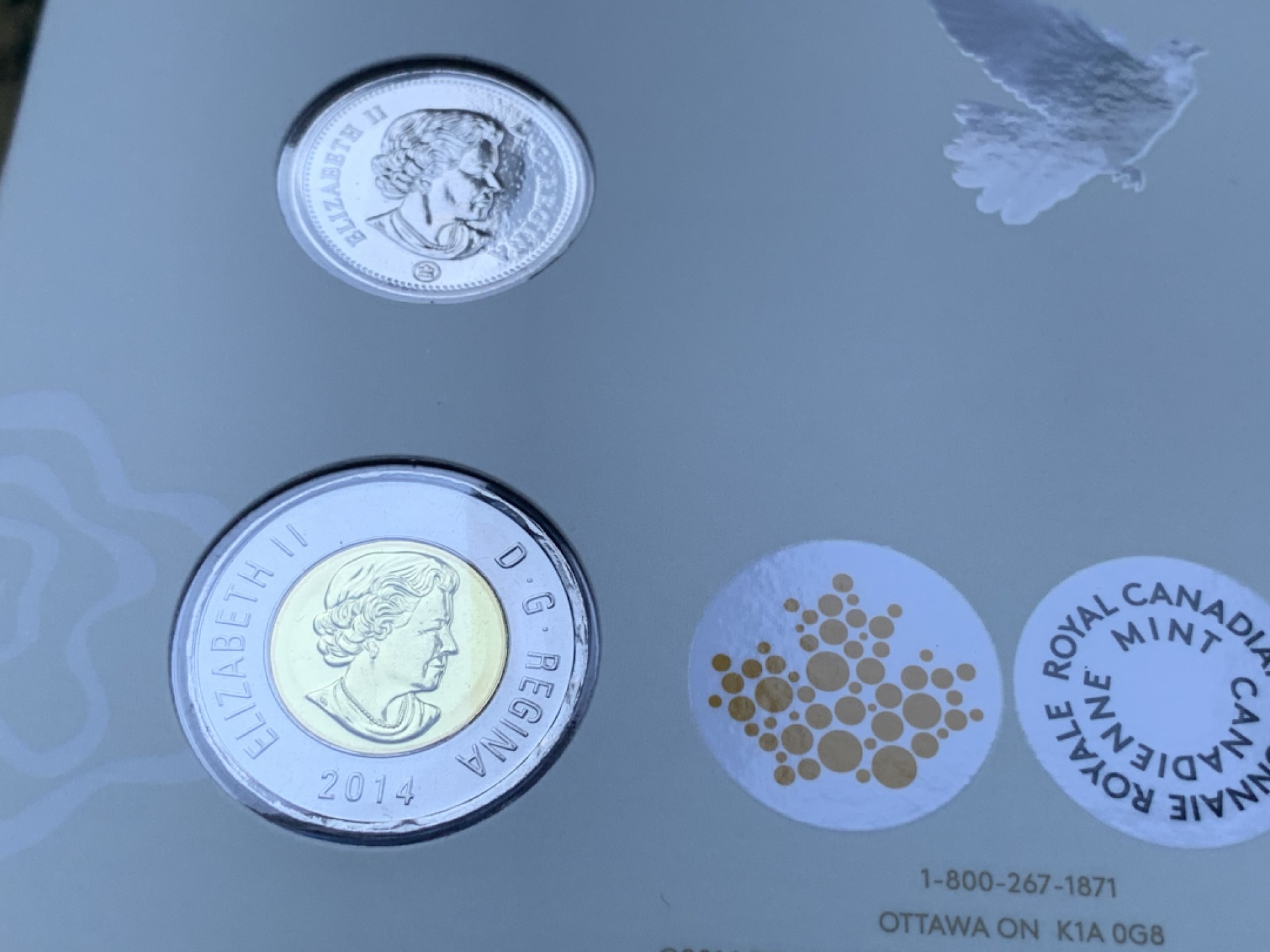 《竞宝斋》第82场-本周日，周一，周四3场拍卖（全场不限金额包邮） 三套精美玫瑰装 加拿大2014年 五枚装结婚套币 最大面值2加元 原装袋子