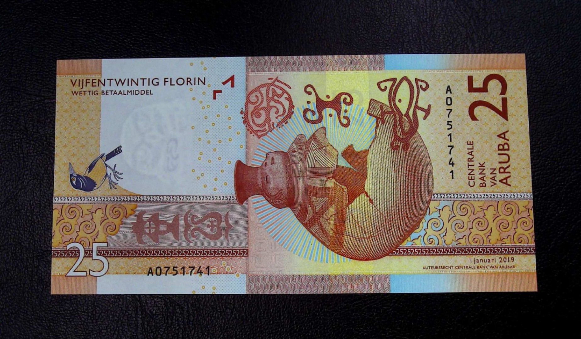 《张总收藏》67期——外币精品 阿鲁巴岛25福林UNC 2019年