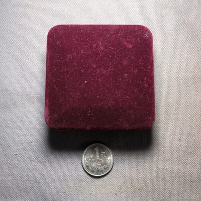 第八期 八月第一拍 - 8.1.4  带盒章一枚，竞技大会纪念章