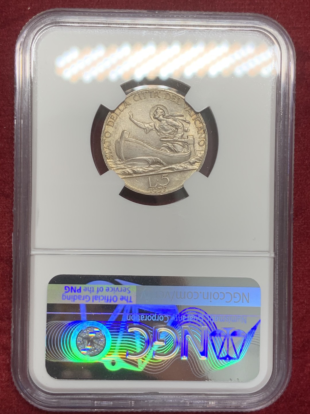 《竞宝斋》第82场-本周日，周一，周四3场拍卖（全场不限金额包邮） NGC-MS63 梵蒂冈1937年 教皇小船 早期版本5里拉 银币 较少见